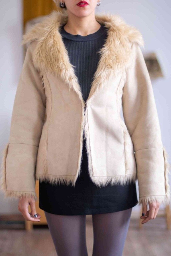 Producto - Chaqueta Fur Cru Talle:M- - 1