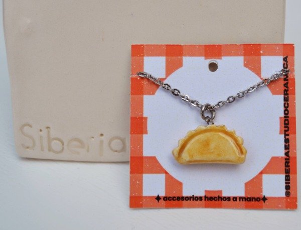 Producto - Collar Empanada - By Siberia