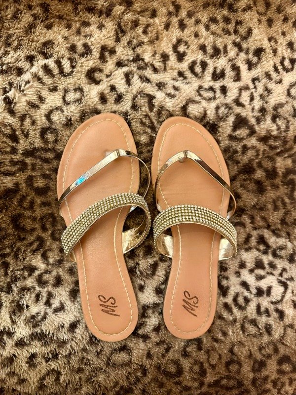 Producto - SANDALIAS DORADAS CON STRASS