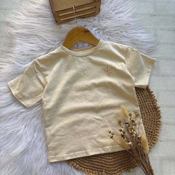 Producto - Reme over bordada en color BEIGE talles hasta 3/4 años