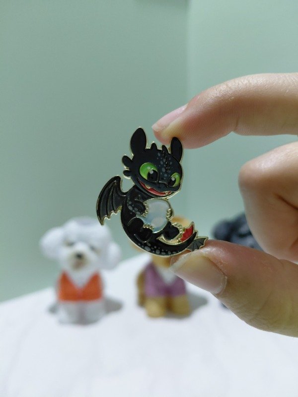 Producto - Pin metalizado - Chimuelo de Como entrenar a tu dragón #3325