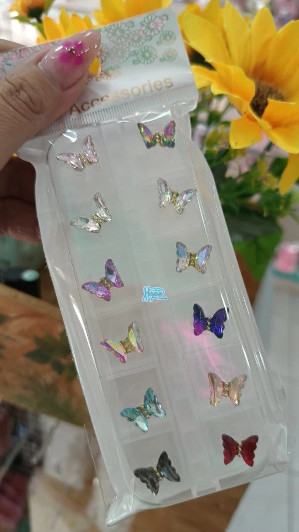 Producto - DIJE MARIPOSA TIPO PIEDRA VARIOS TONOS
