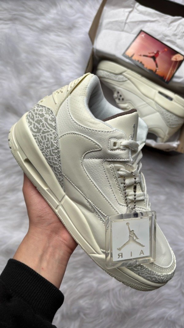 Producto - JORDAN RETRO 3 x TRAVIS SCOTT SAIL - 0