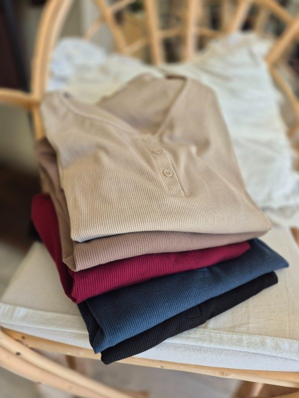 Producto - Remeras Caterina Con Botoncitos