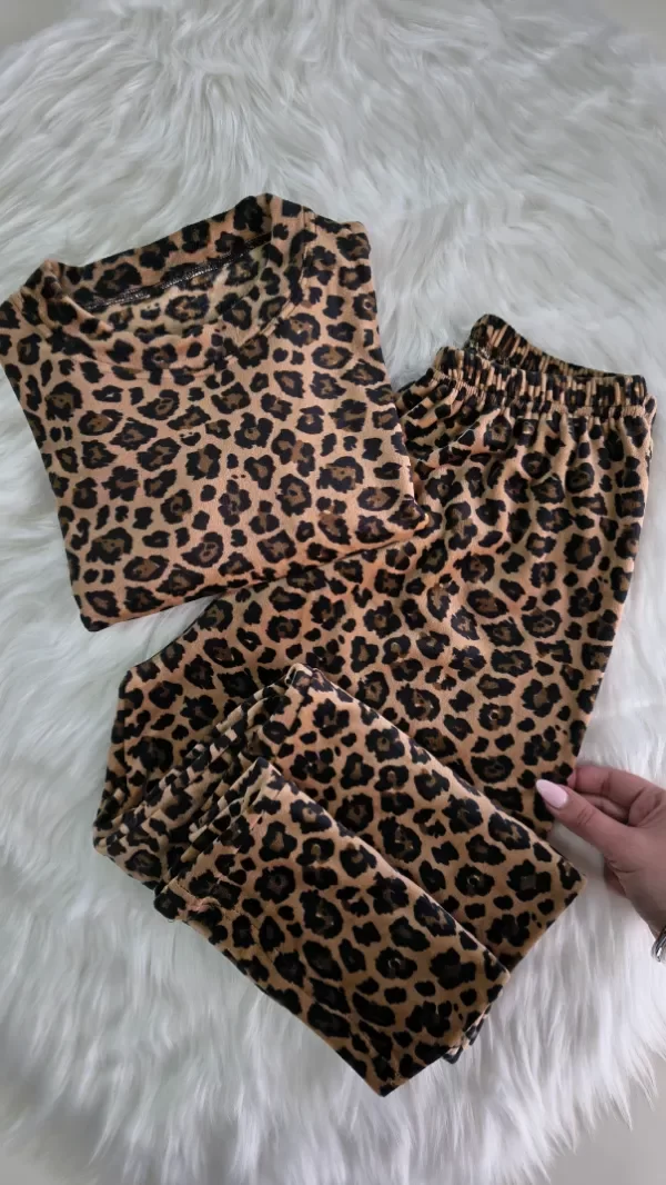 Producto - Pijama Largo Plush Estampado