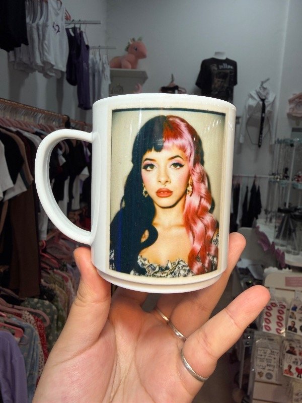 Producto - Taza Melanie Martinez