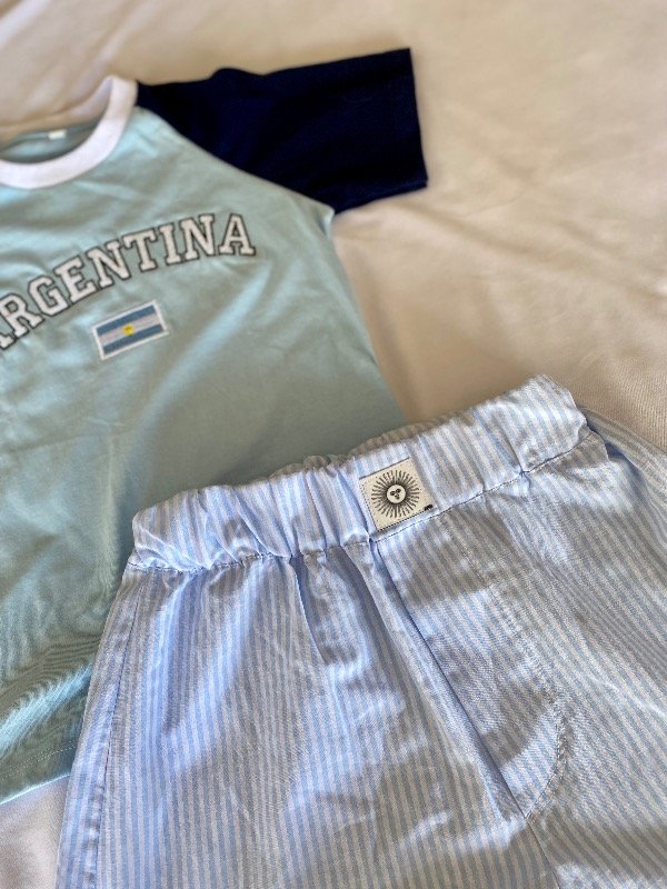 Producto - Combo short y remera de Argentina modelo largo
