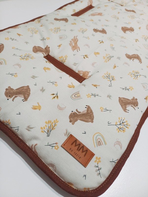 Producto - Colchoncito para coche Oso bosque