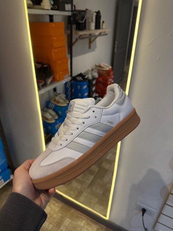 Producto - Adidas samba xlg blancas