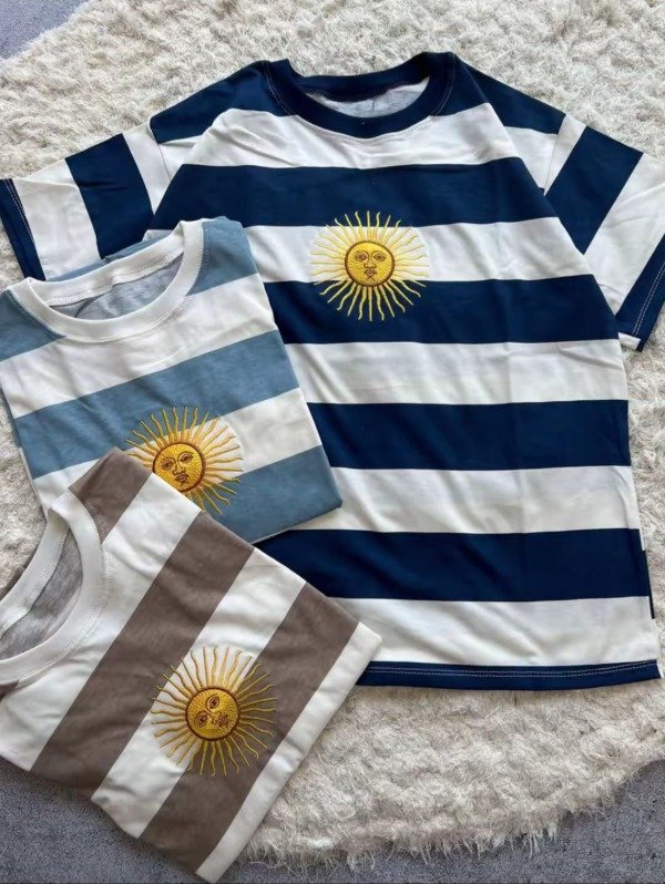 Producto - Remera SOL DE MAYO - rústico