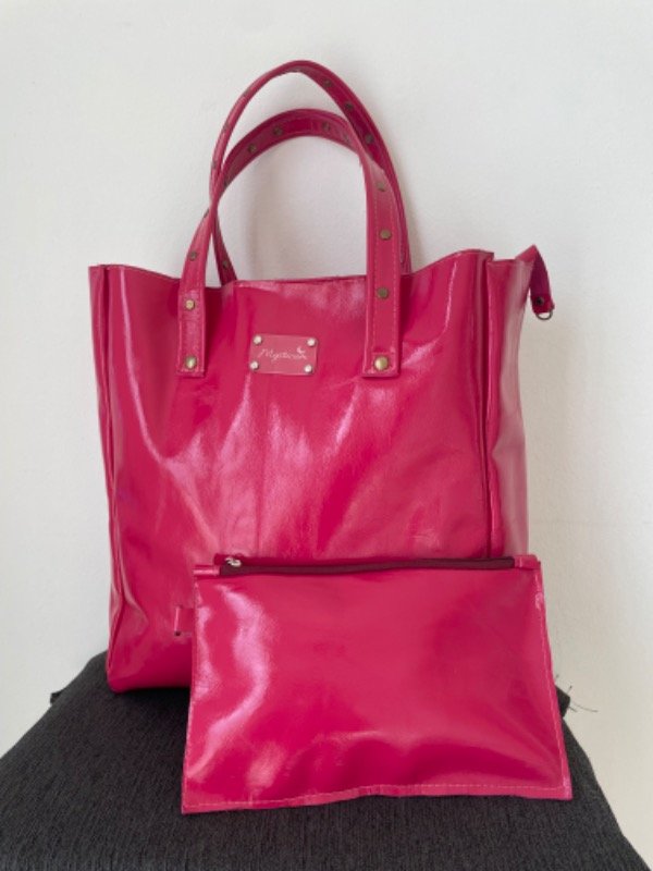 Producto - Tote Cuero Rosa Chicle