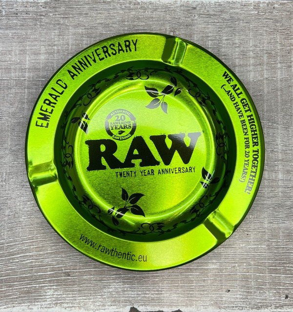 Producto - Cenicero Raw Metal Green