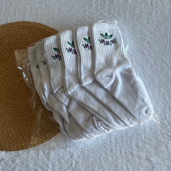 Producto - DOCENA ADIDAS BLANCA VIOLETAS