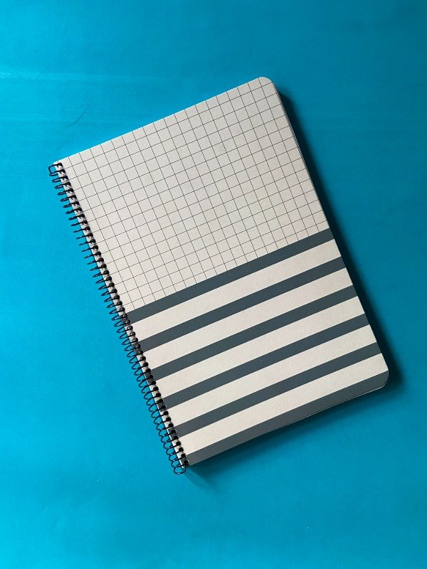 Producto - Cuaderno A4 - Diseño Geométrico