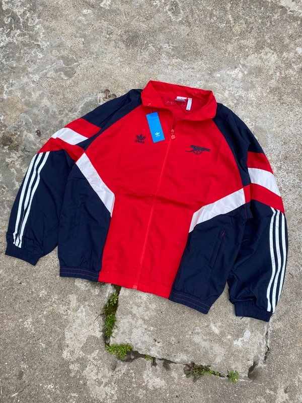 Producto - Campera Deportiva Arsenal Adidas Originals