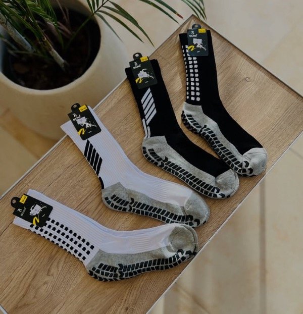 Producto - MEDIAS ANTIDESLIZANTES