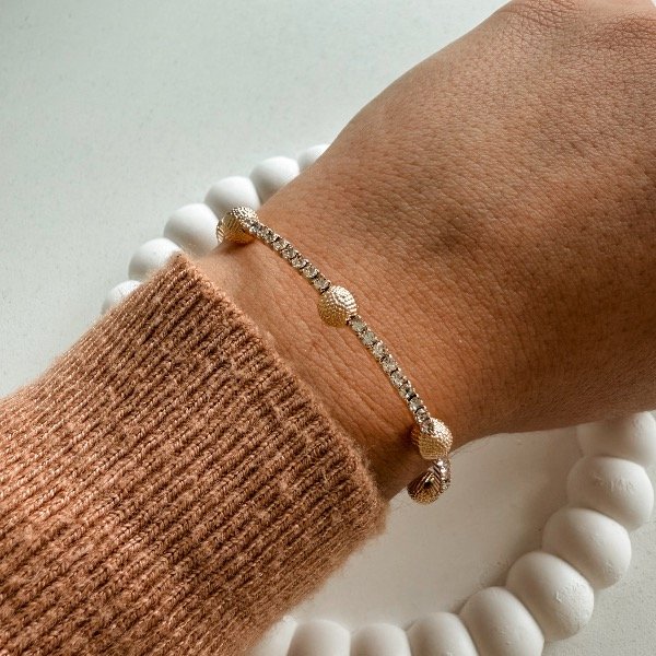 Producto - Pulsera pelotitas de brish dorada - Fantasia