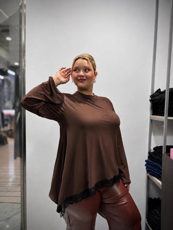Producto - Blusa MAI - modal soft y encaje