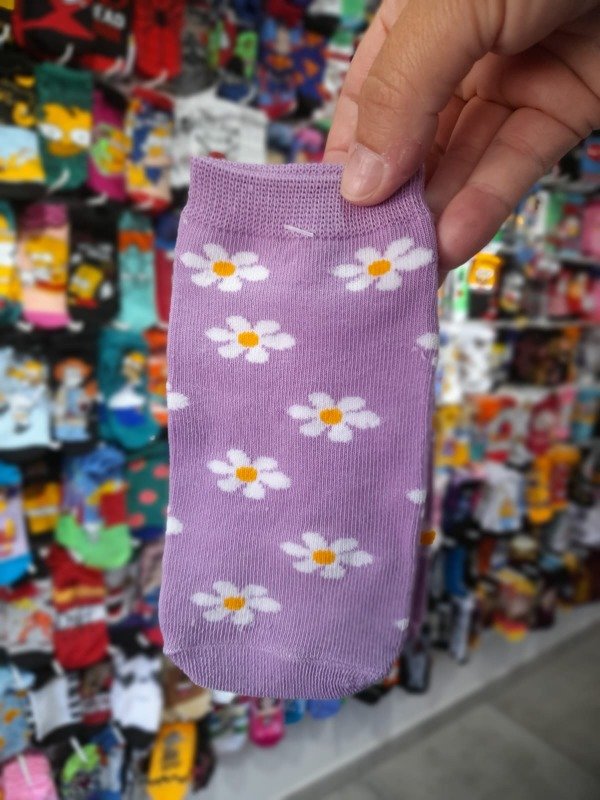 Producto - Soquete Adulto Margaritas Fondo Lila