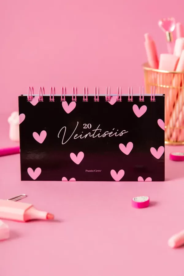 Producto - AGENDA POCKET 2026 (SEMANA A LA VISTA)  NEGRO Y ROSA