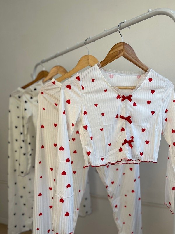 Producto - Pijama manga larga corazón