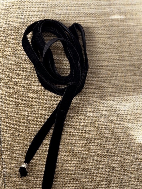 Producto - Lazo de gamuza