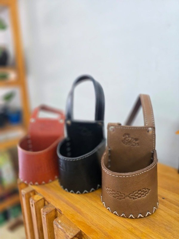 Producto - Porta mate CUERO