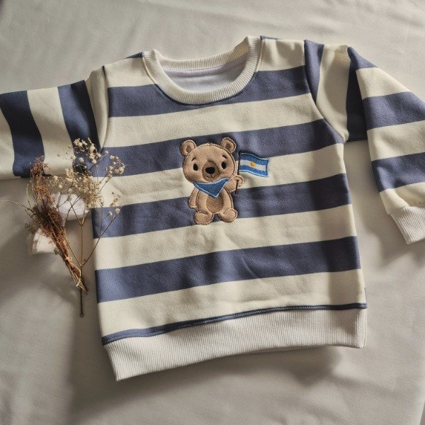 Producto - Buzo osito con bandera argentina rayas azules