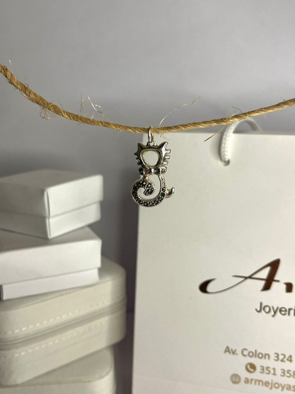 Producto - Dije de Gato Plata