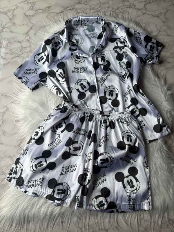 Producto - Pijama camisero animado de saten - Mickey