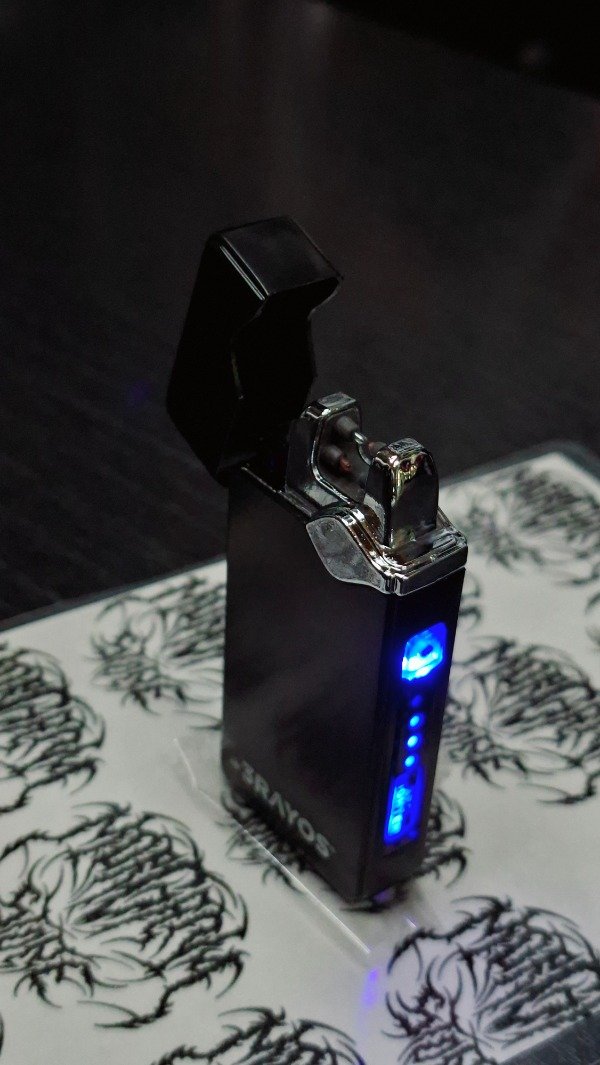 Producto - Encendedor 3 Rayos Plasma Analógico Negro - 4