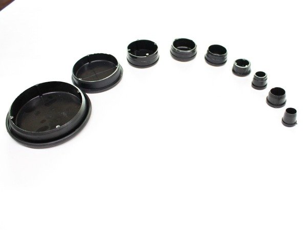 Producto - Regaton Plastico Redondo  Interior 1 1/4  32mm X 12 Unid