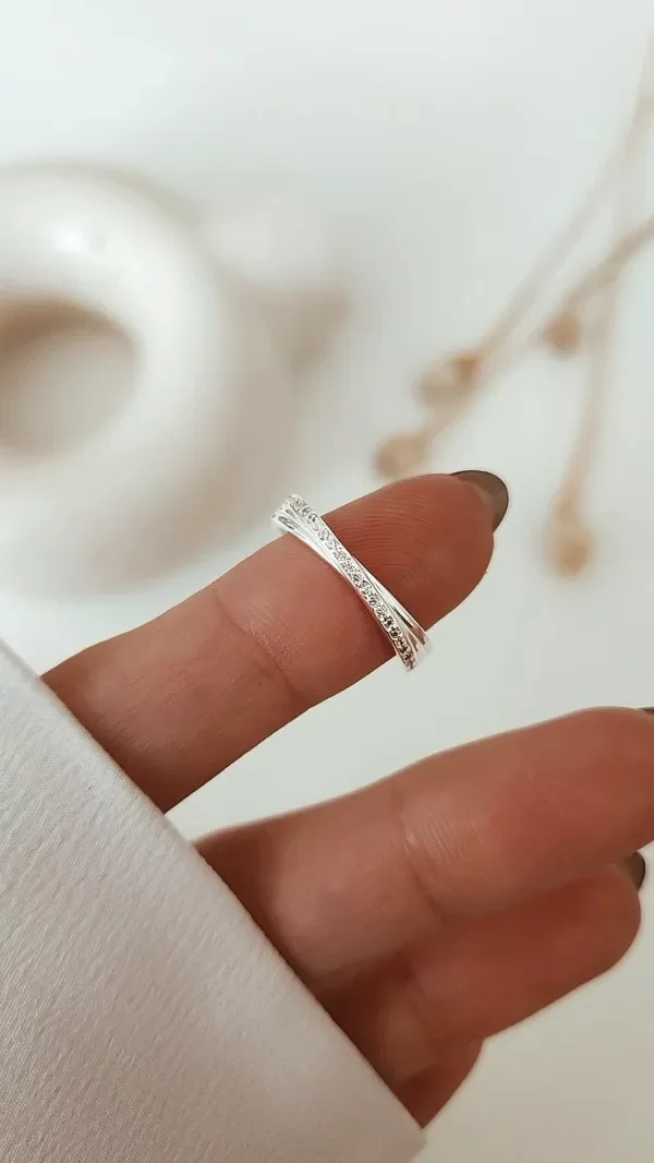 Producto - Anillo cruzado cubic y liso fino P925