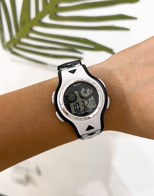 Producto - Reloj sport blanco