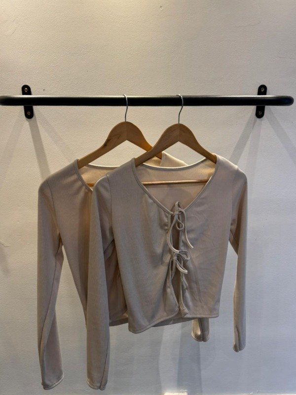 Producto - saquito crema