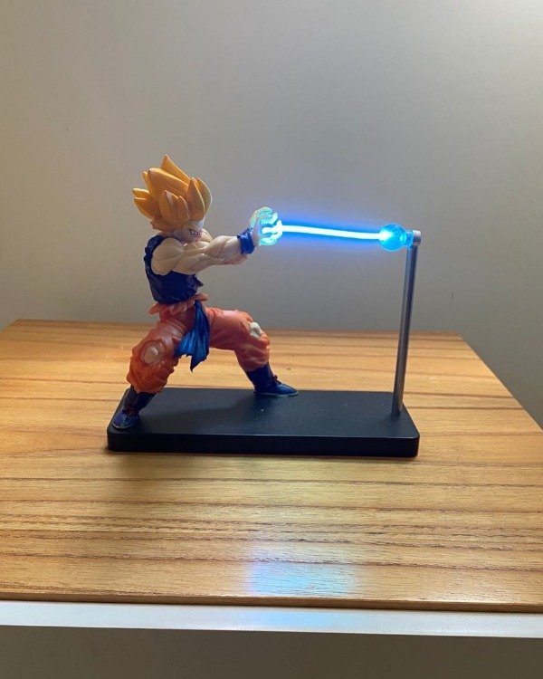 Producto - Lámpara Led Magnética - Goku Kamehameha