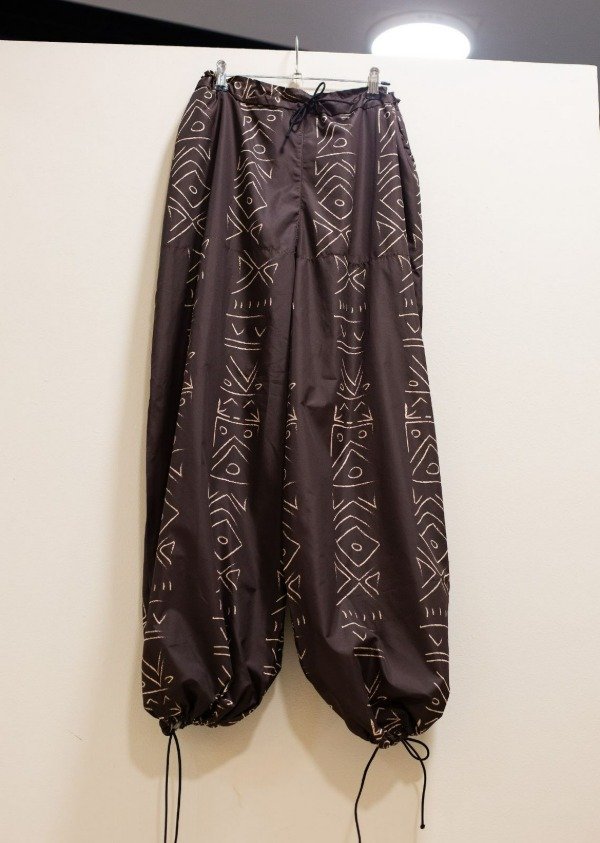 Producto - Pantalon Mensaje Marron