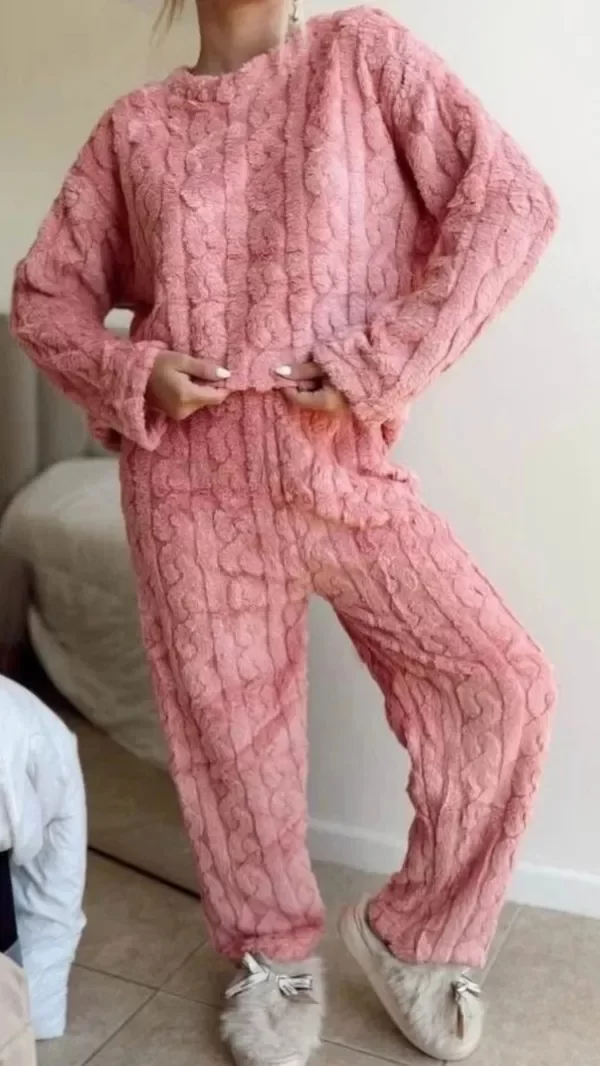 Producto - Pijama Plush Trenzado