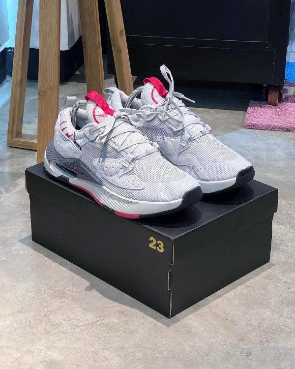 Producto - Air Jordan "Cadence"