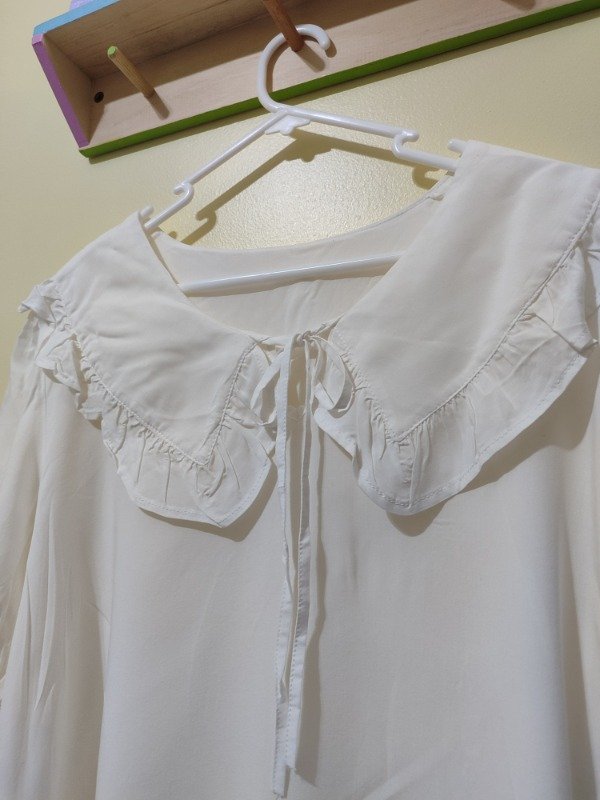 Producto - Blusa Blanca con Volados en el Cuello - 0