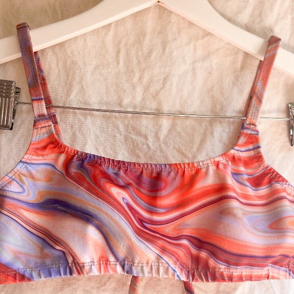 Producto - Corpiño top con tiras ajustables naranja fluid