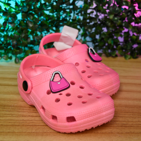 Producto - CROCS VARON/NENA C/P MICROTECH 001/SA SE
