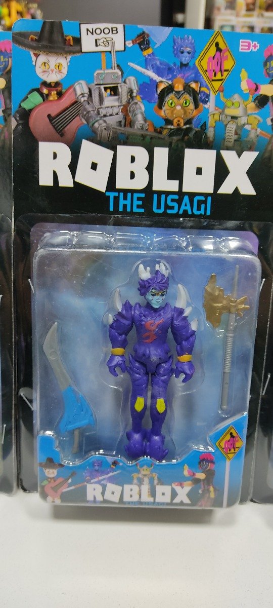 Producto - Blister Roblox The Usagi Crystello the Crystal God