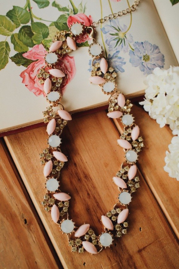 Producto - Collar Caramelo