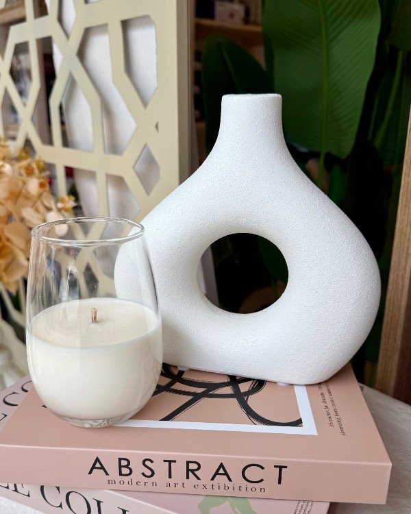 Producto - ADORNO DE CERÁMICA BLANCO 19cm