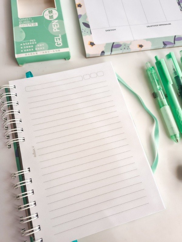 Producto - Combo cuaderno + organizador semanal + accesorios - Turquesa - 3