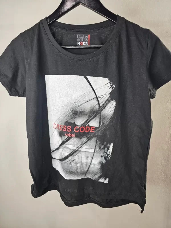 Producto - Remera Dress Code