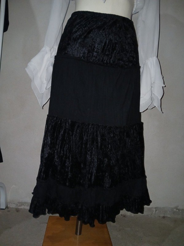 Producto - Falda terciopelo