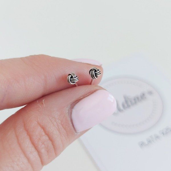 Producto - Mini aritos Nudo 4mm