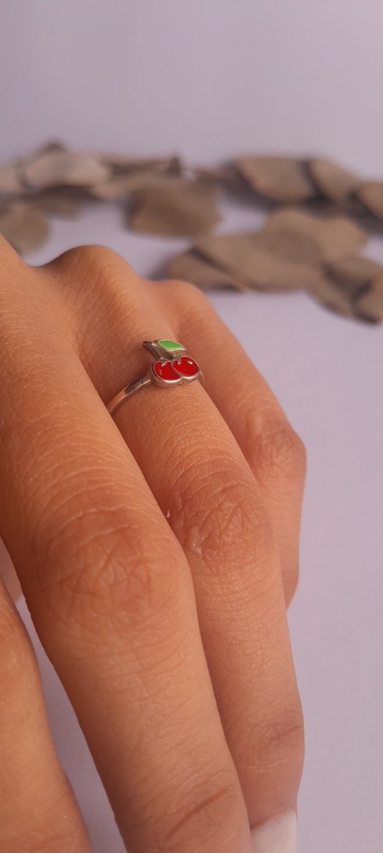 Producto - Anillo plata cerezas